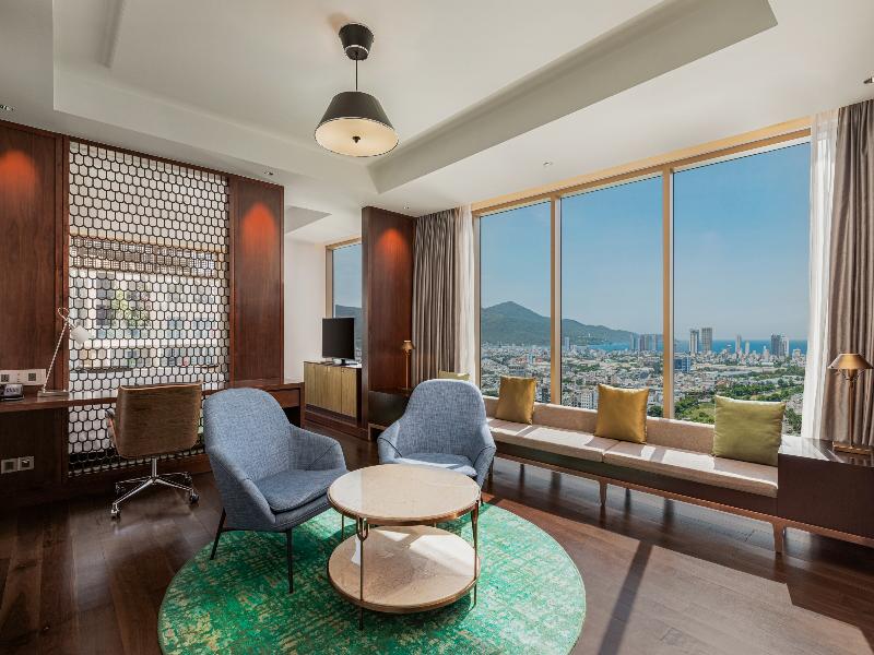 Hilton Da Nang image