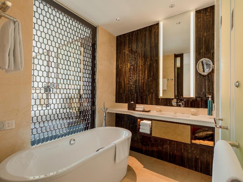 Hilton Da Nang image