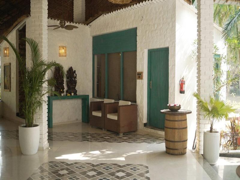 Acorn Hideaway Resort & Spa