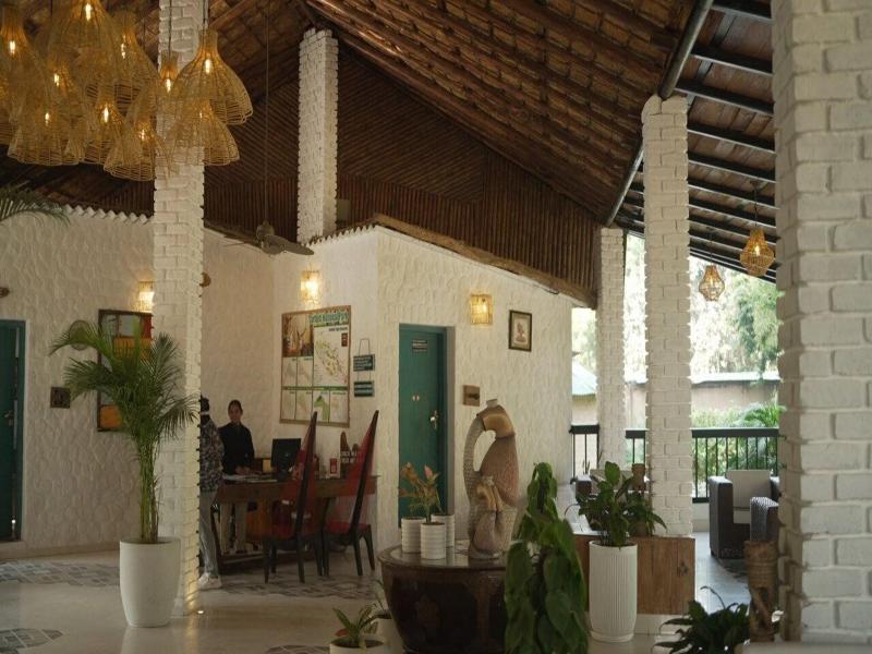 Acorn Hideaway Resort & Spa