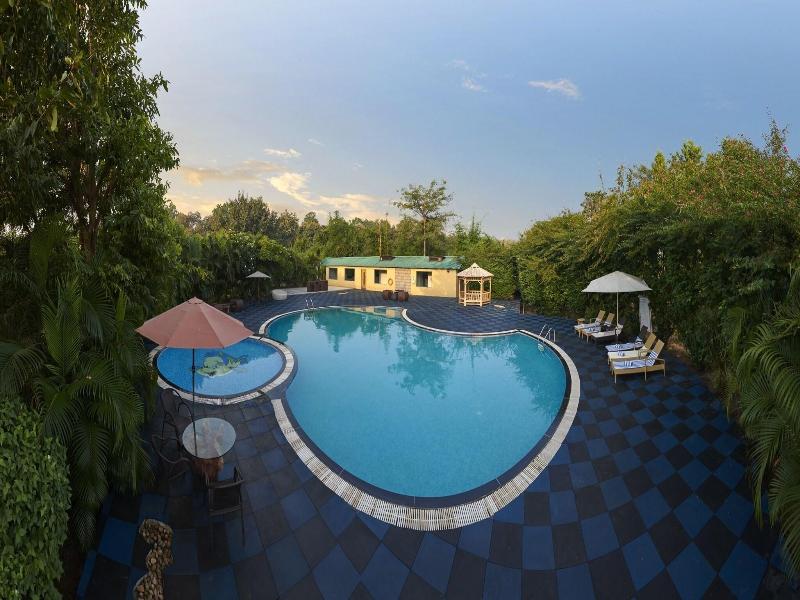 Acorn Hideaway Resort & Spa