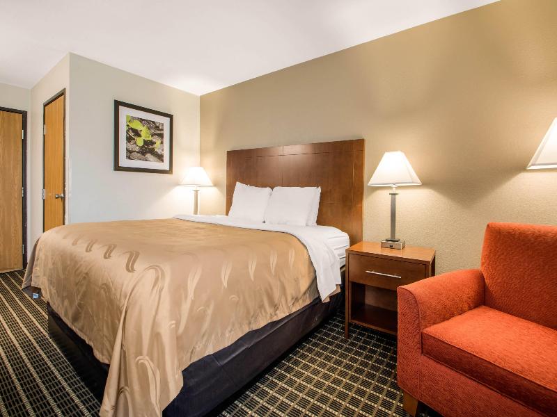 Quality Inn Madison West image