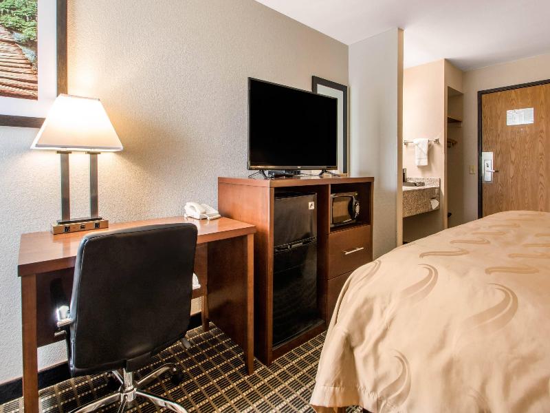 Quality Inn Madison West image