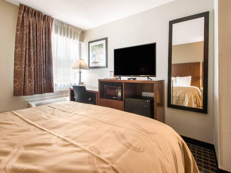 Quality Inn Madison West image
