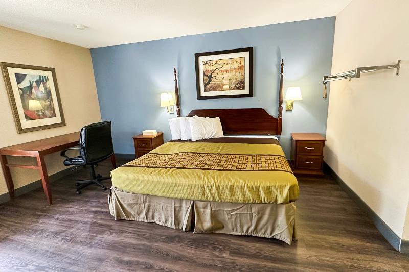 Executive Inn Ridgeway I-77 image