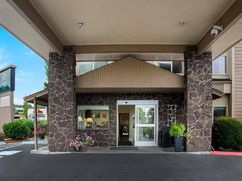 Quality Inn & Suites Silverdale Bangor-Keyport image