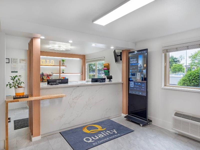 Quality Inn & Suites Silverdale Bangor-Keyport image