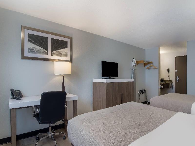 Quality Inn & Suites Silverdale Bangor-Keyport image