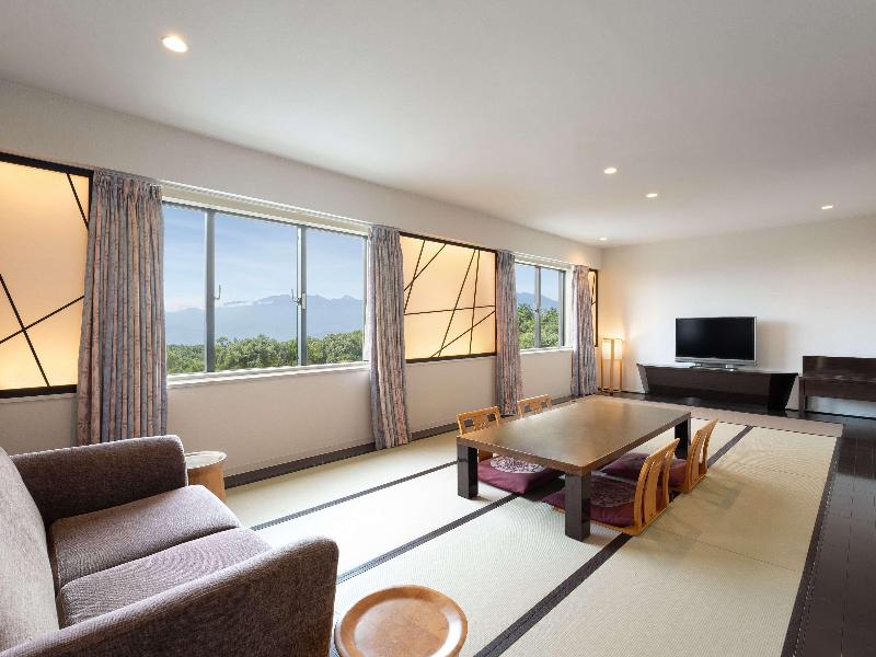 Grand Mercure Yatsugatake Resort & Spa image