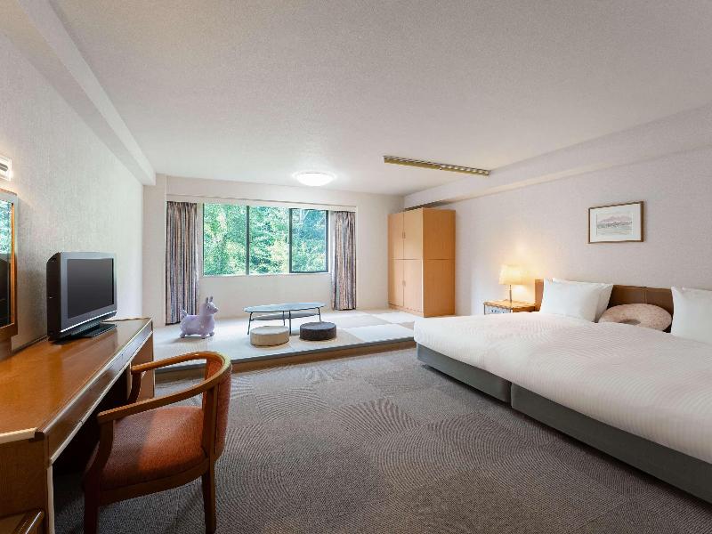 Grand Mercure Yatsugatake Resort & Spa image