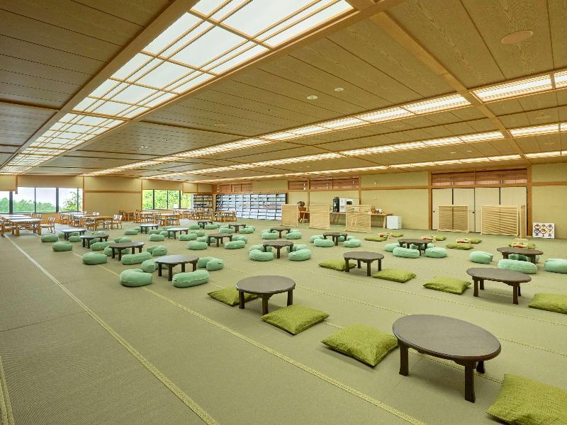 Grand Mercure Yatsugatake Resort & Spa image