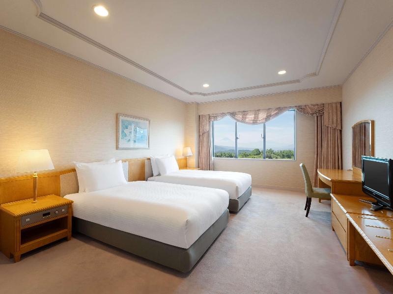 Grand Mercure Yatsugatake Resort & Spa image