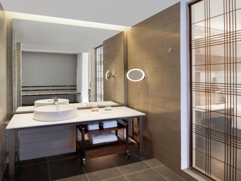 Le Meridien Goa image