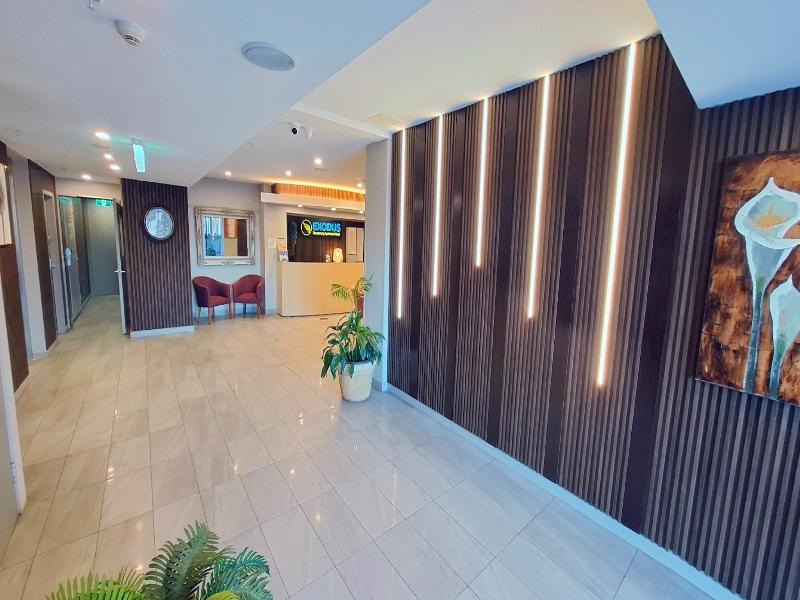 Exodus Dandenong Apartment Hotel image