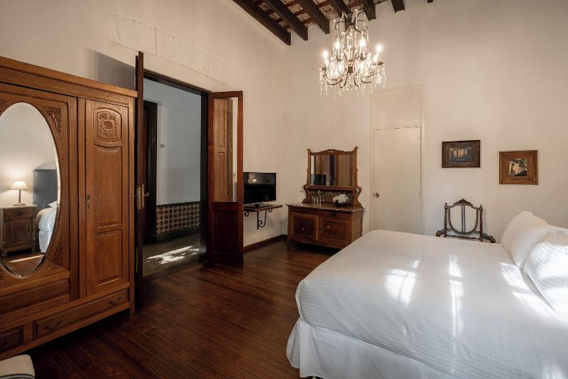 Posada Manuel De Lobo image