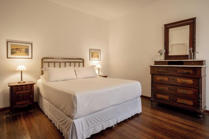 Posada Manuel De Lobo image