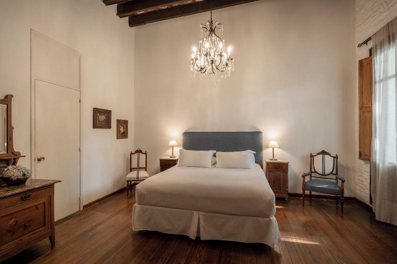 Posada Manuel De Lobo image