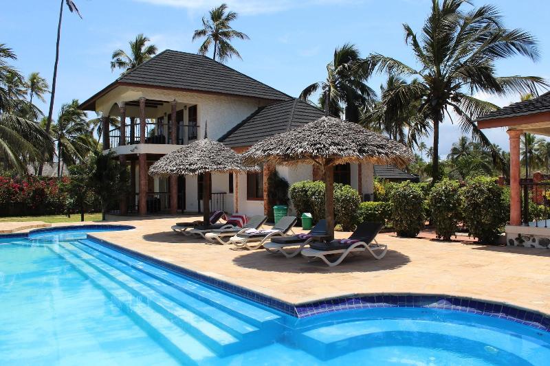Zawadi Beach Villas image