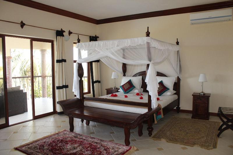 Zawadi Beach Villas image