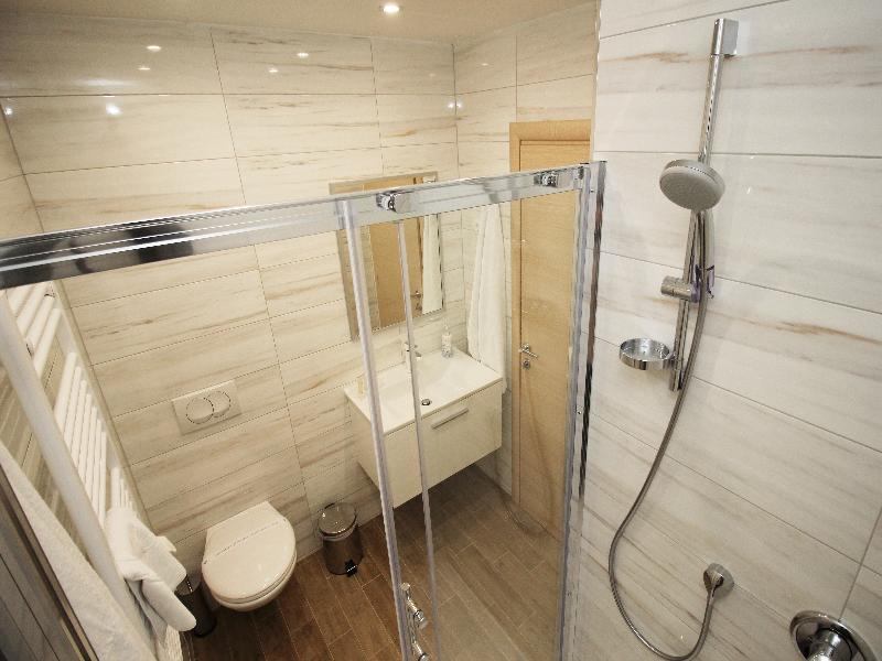 Studio Apartments 4 You In Split image