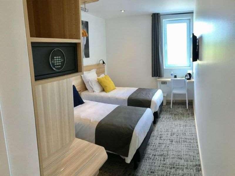 Brit Hotel Martigues image