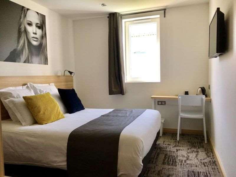 Brit Hotel Martigues image