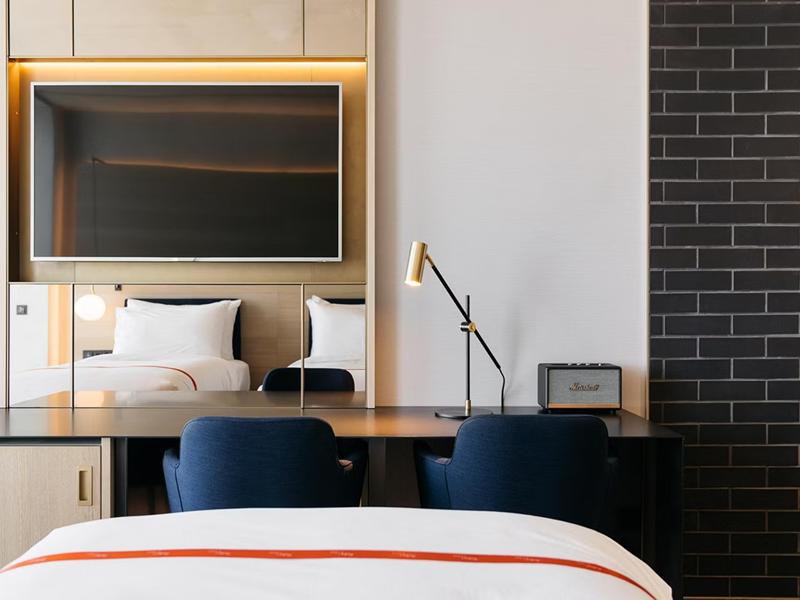 Ruby Emma Hotel Amsterdam by IHG image