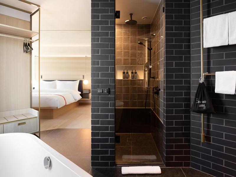 Ruby Emma Hotel Amsterdam by IHG image