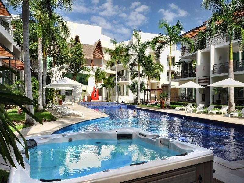 VIA 38 Condo Boutique image