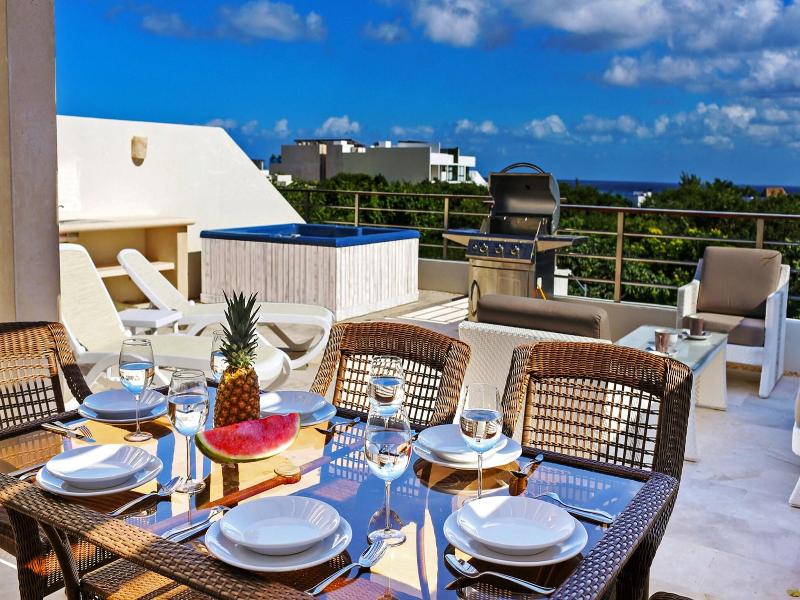 VIA 38 Condo Boutique image