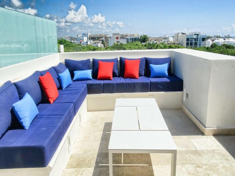 VIA 38 Condo Boutique image