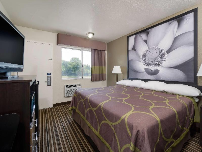 Super 8 by Wyndham Florence image