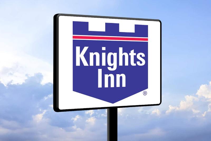在meiguo.com看到的Knights Inn Franklin Courtland Area的介绍图片