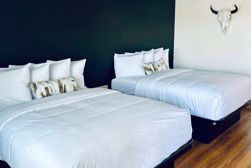 Travelodge by Wyndham Wall image