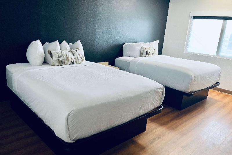 Travelodge by Wyndham Wall image