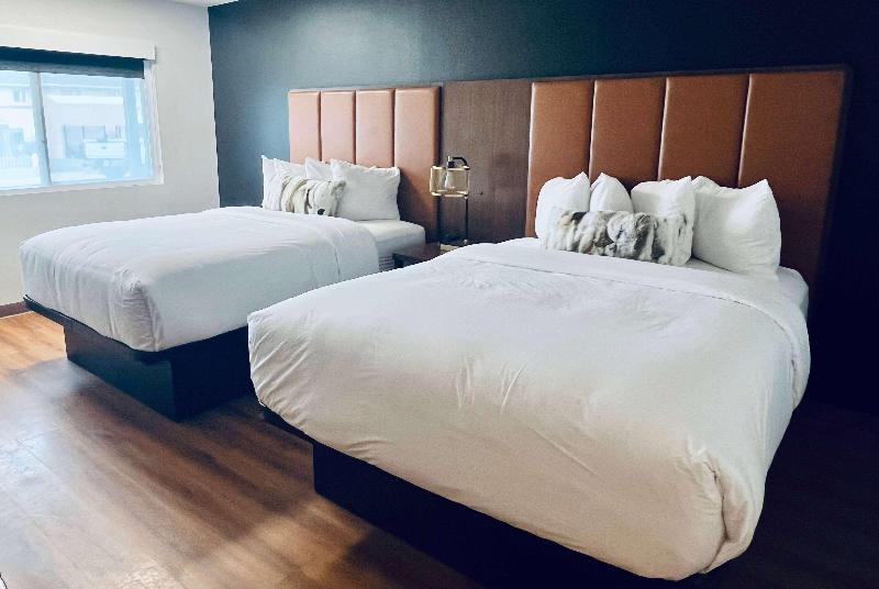 Travelodge by Wyndham Wall image