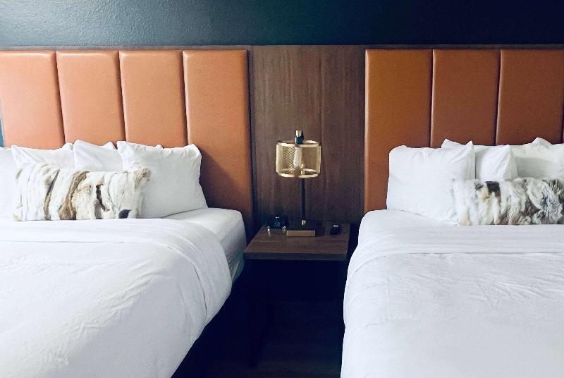 Travelodge by Wyndham Wall image