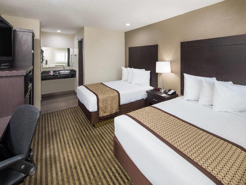 Days Inn by Wyndham El Centro image