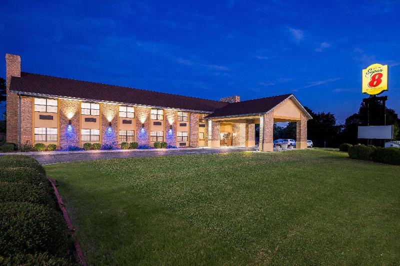 Super 8 by Wyndham Paragould image