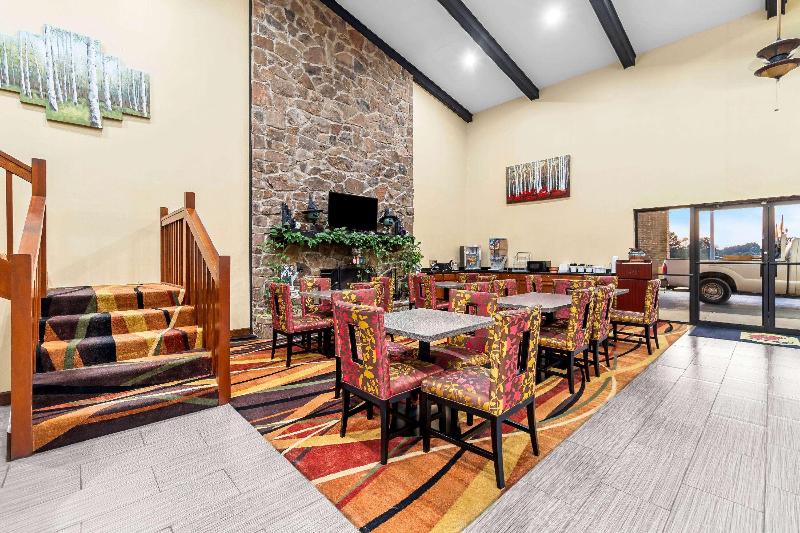 Super 8 by Wyndham Paragould image