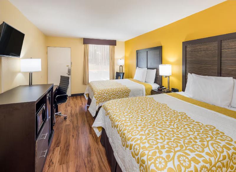 Days Inn by Wyndham Madison image