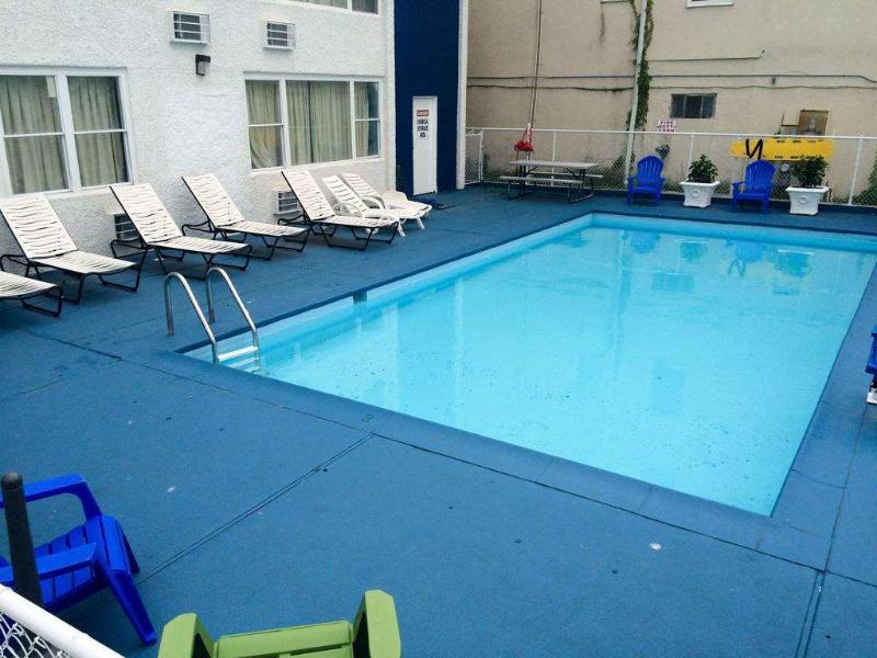 Travelodge by Wyndham Seaside Heights/Toms River image