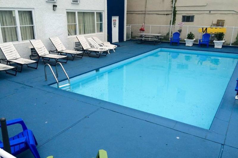 Travelodge by Wyndham Seaside Heights/Toms River image