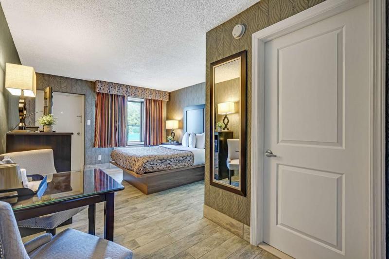 Knights Inn Waretown Near Forked River image