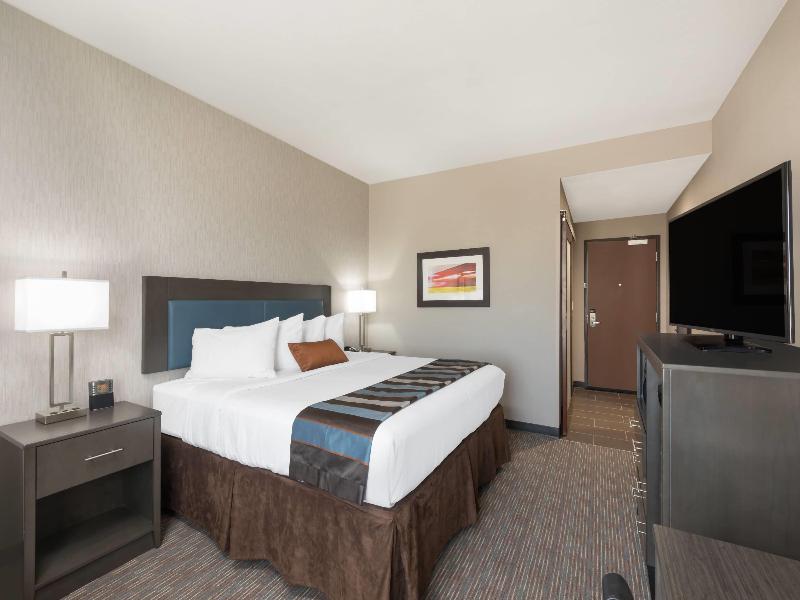 Wingate By Wyndham Lubbock Near Texas Tech Univ. image