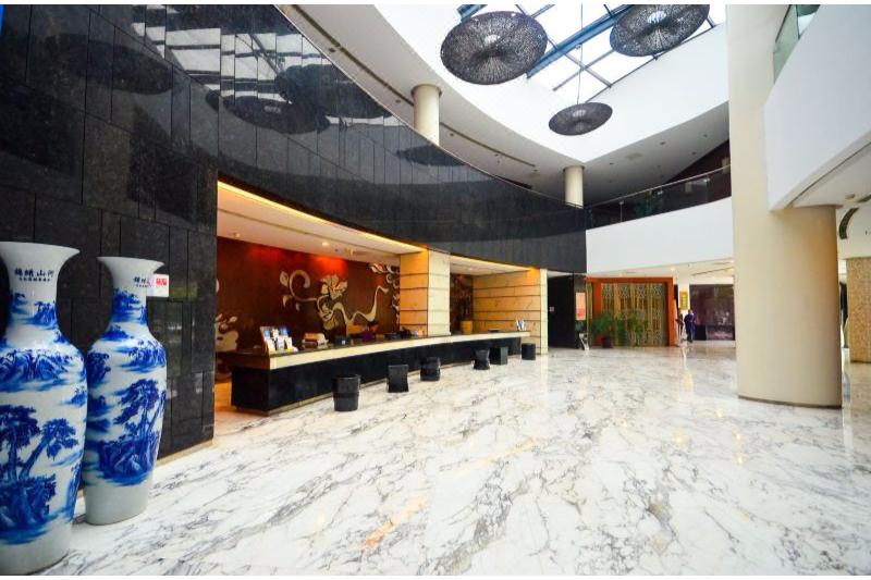 Days Hotel Lianyungang