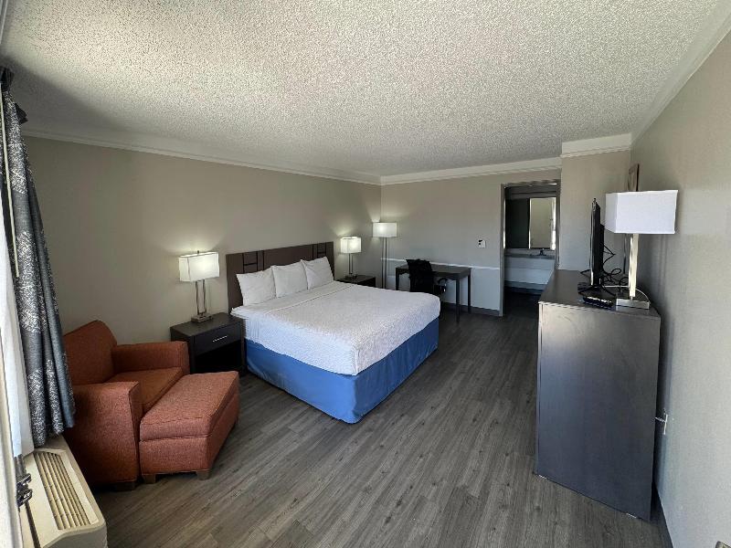 Days Inn by Wyndham Georgetown image