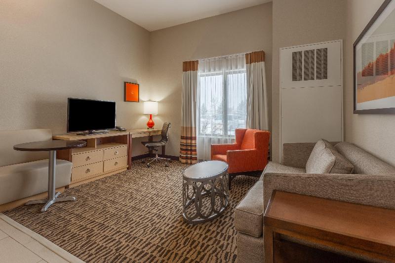 Candlewood Suites Fargo South – Medical Center photo 12