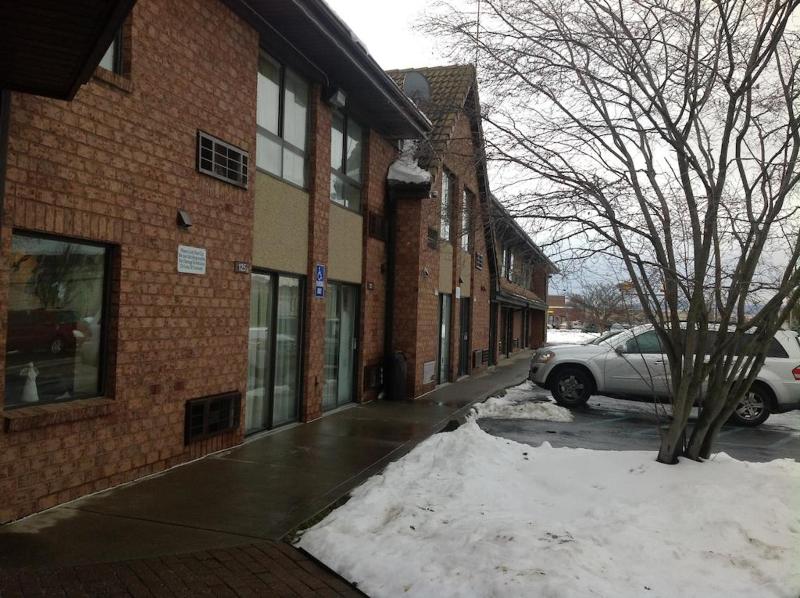 Travelodge by Wyndham Horseheads image