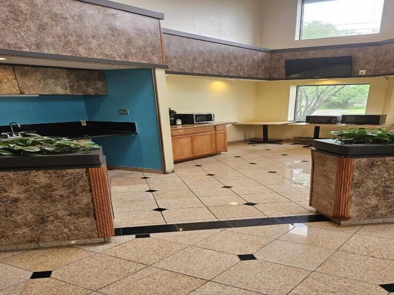 Americas Best Value Inn Horseheads image
